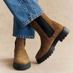 SEZANE LENA LOW LUG SOLE BOOTS SIZE 8 COLOR TAN